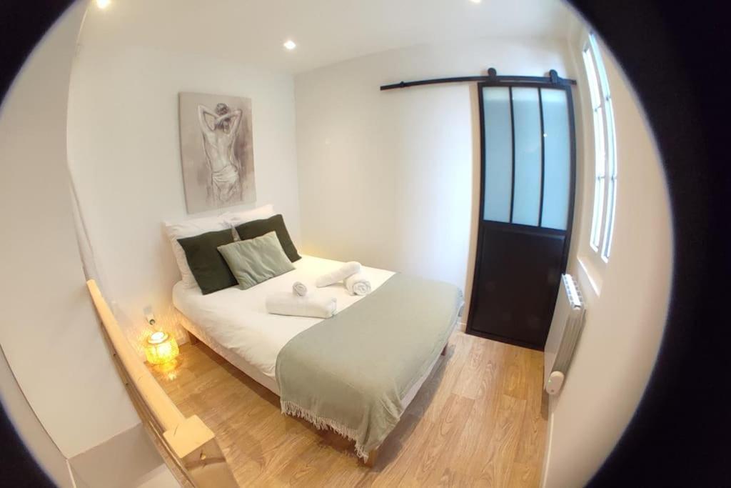 Le Duplex Des Halles Pau Exteriör bild